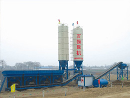 武陟時(shí)產(chǎn)600噸穩(wěn)定土拌和站案例