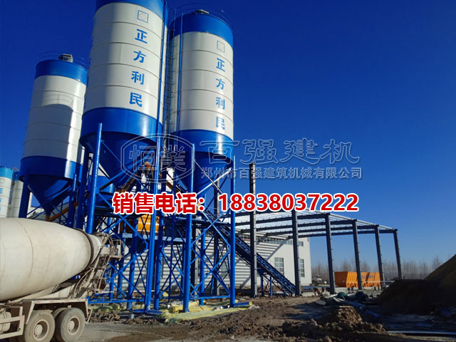 百?gòu)?qiáng)建機(jī)山西大同正方利民HZS180混凝土攪拌站案例圖片 百?gòu)?qiáng)建機(jī)山西大同正方利民HZS180混凝土攪拌站案例圖片
