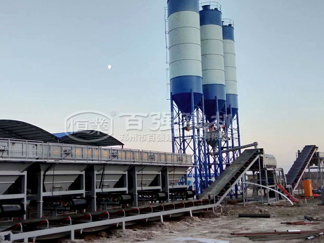 WBZ800穩(wěn)定土拌和站2 WBZ800穩(wěn)定土拌和站2
