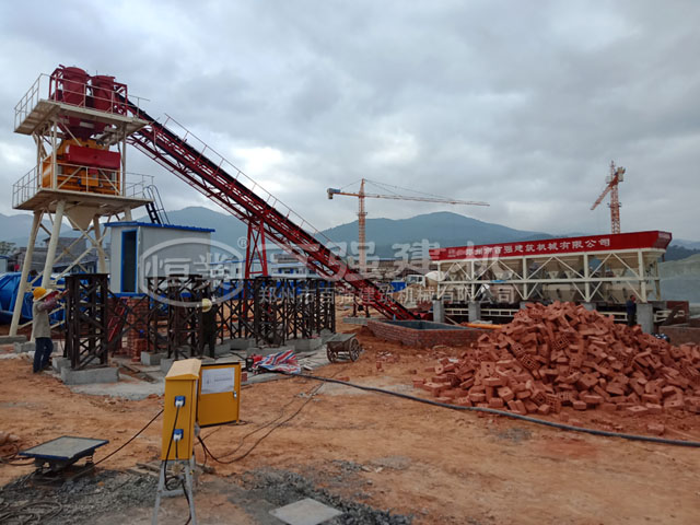 百?gòu)?qiáng)建機(jī)與廣西建工防城港混凝土攪拌站案例現(xiàn)場(chǎng)3 百?gòu)?qiáng)建機(jī)與廣西建工防城港混凝土攪拌站案例現(xiàn)場(chǎng)3